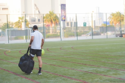 لعبة ريال مدريد وليفربول مباشرمواجهة أسطورية في كرة القدم